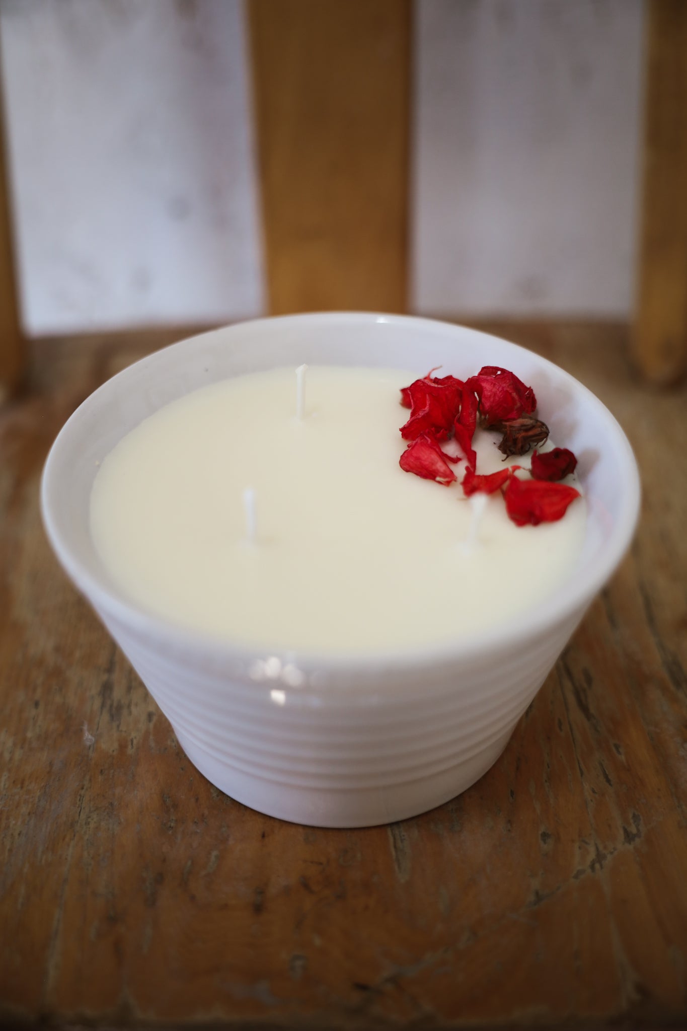 Bergamot & Juniper Berry Candle in Stoneware bowl