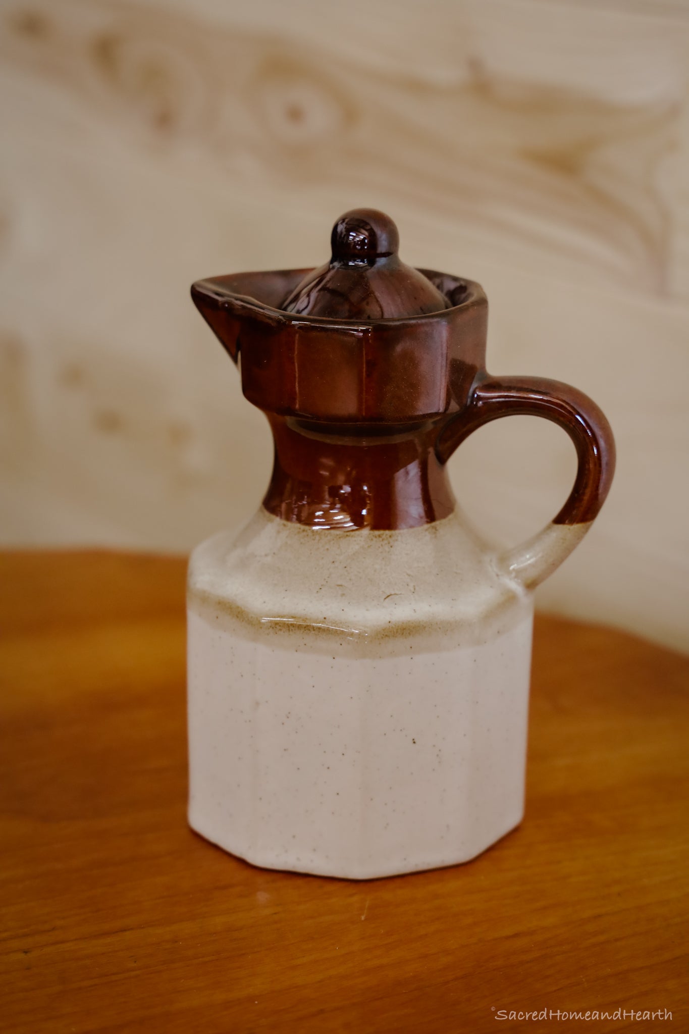 Oil/vinegar cruet