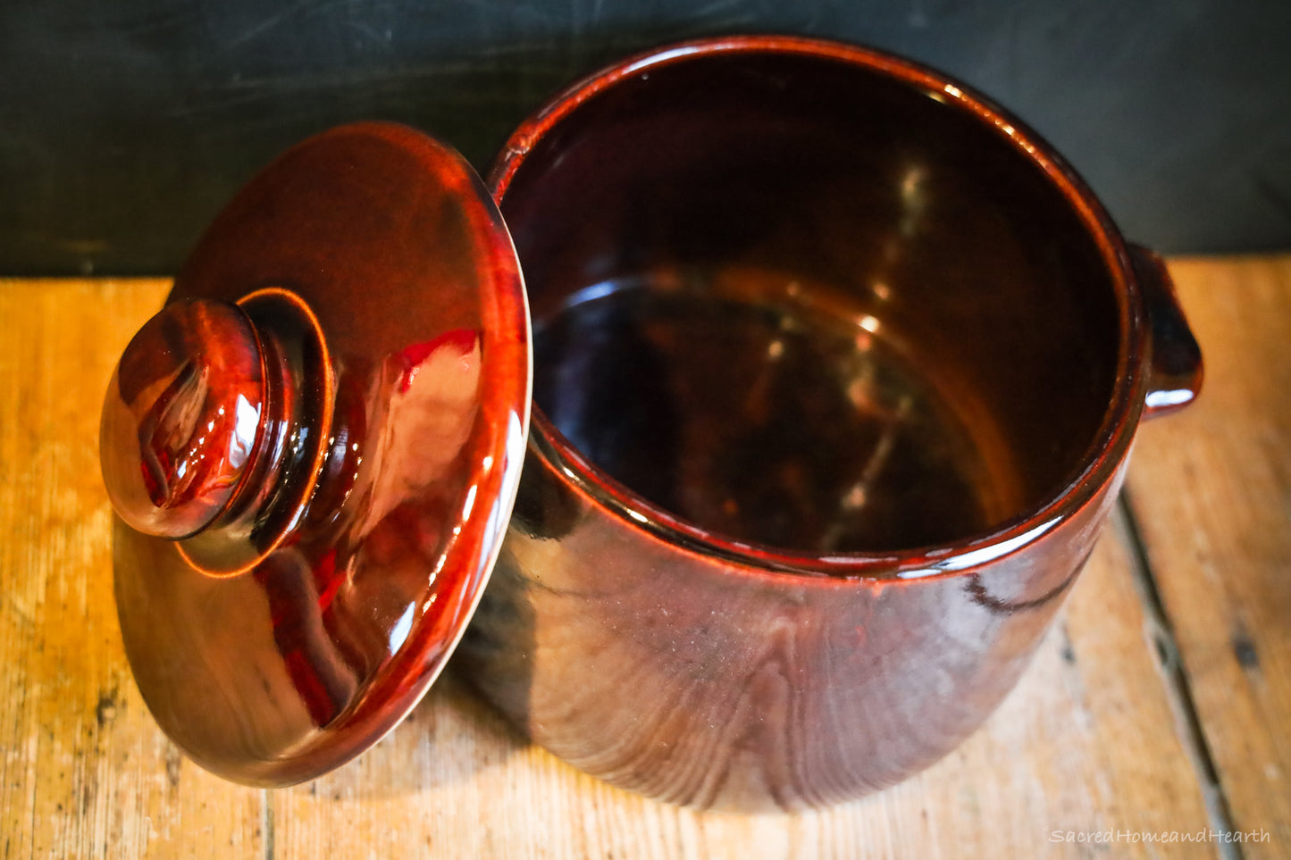 Brown stoneware crock