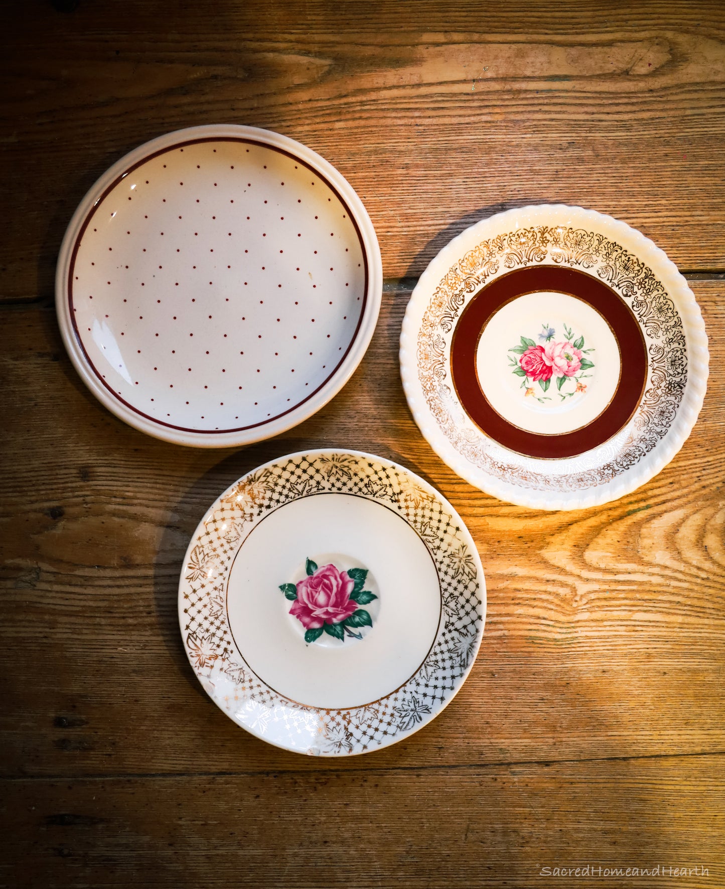 Gold plates set