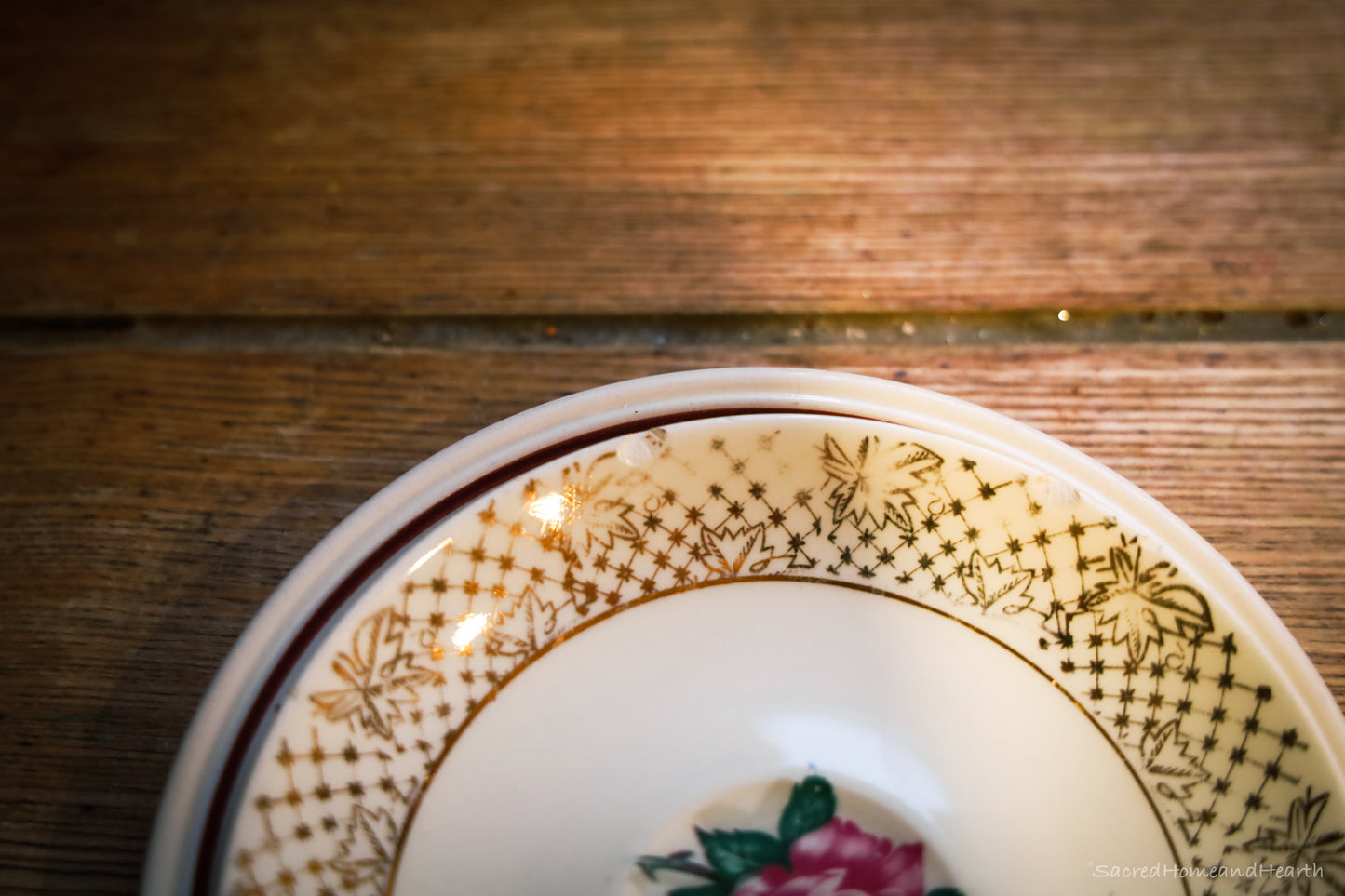 Gold plates set