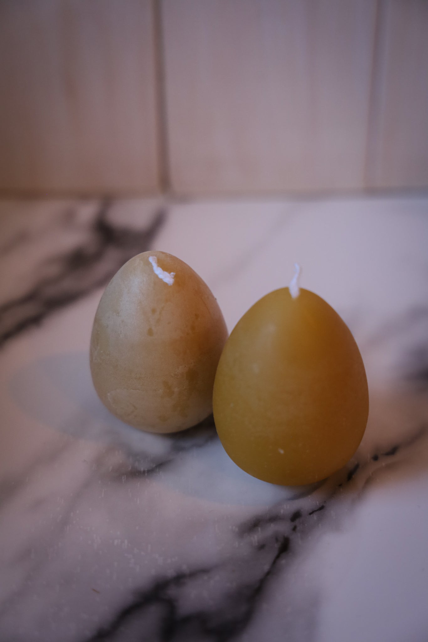 Beeswax Egg candle