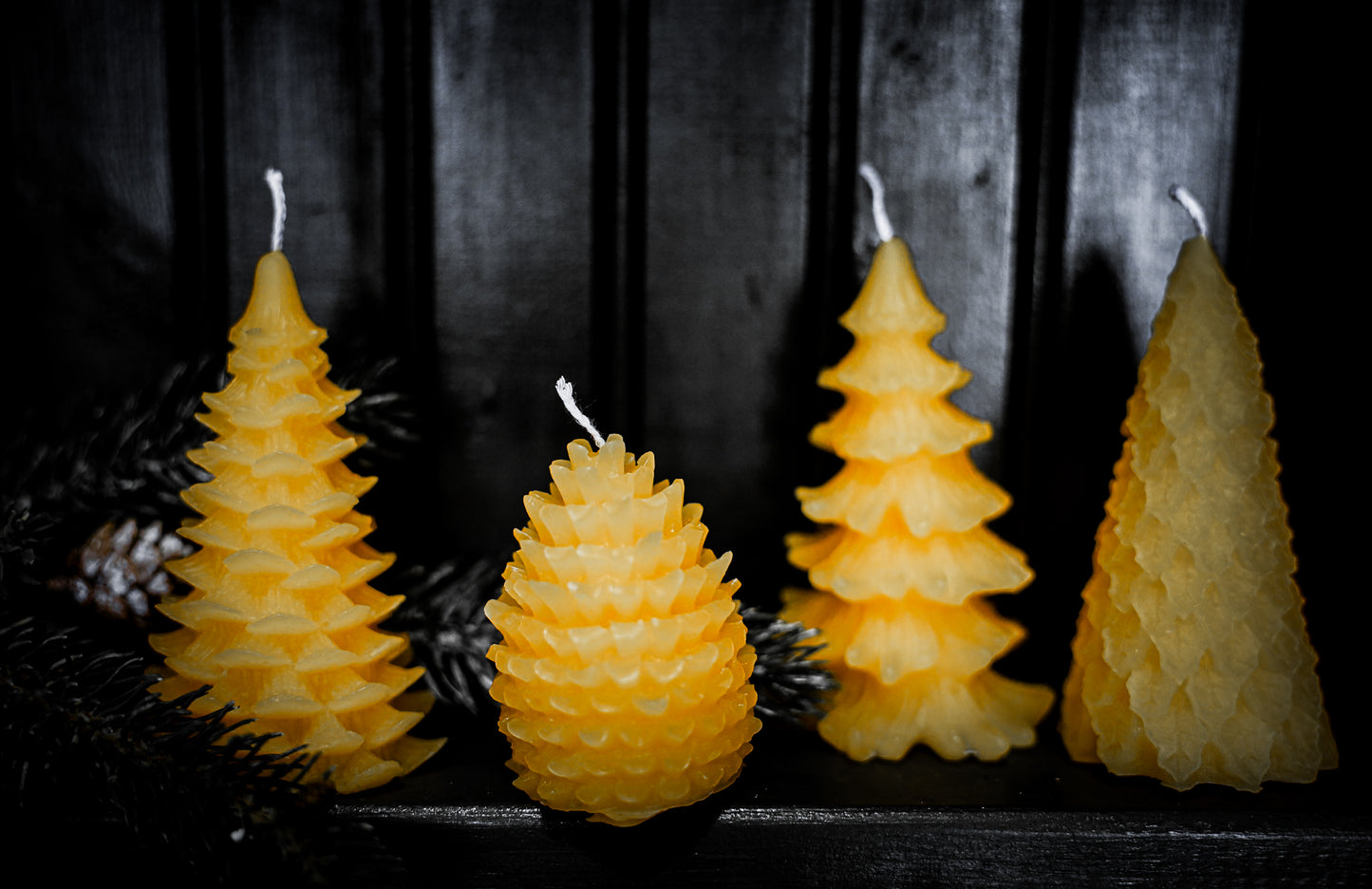 Set of 4 Beeswax candles