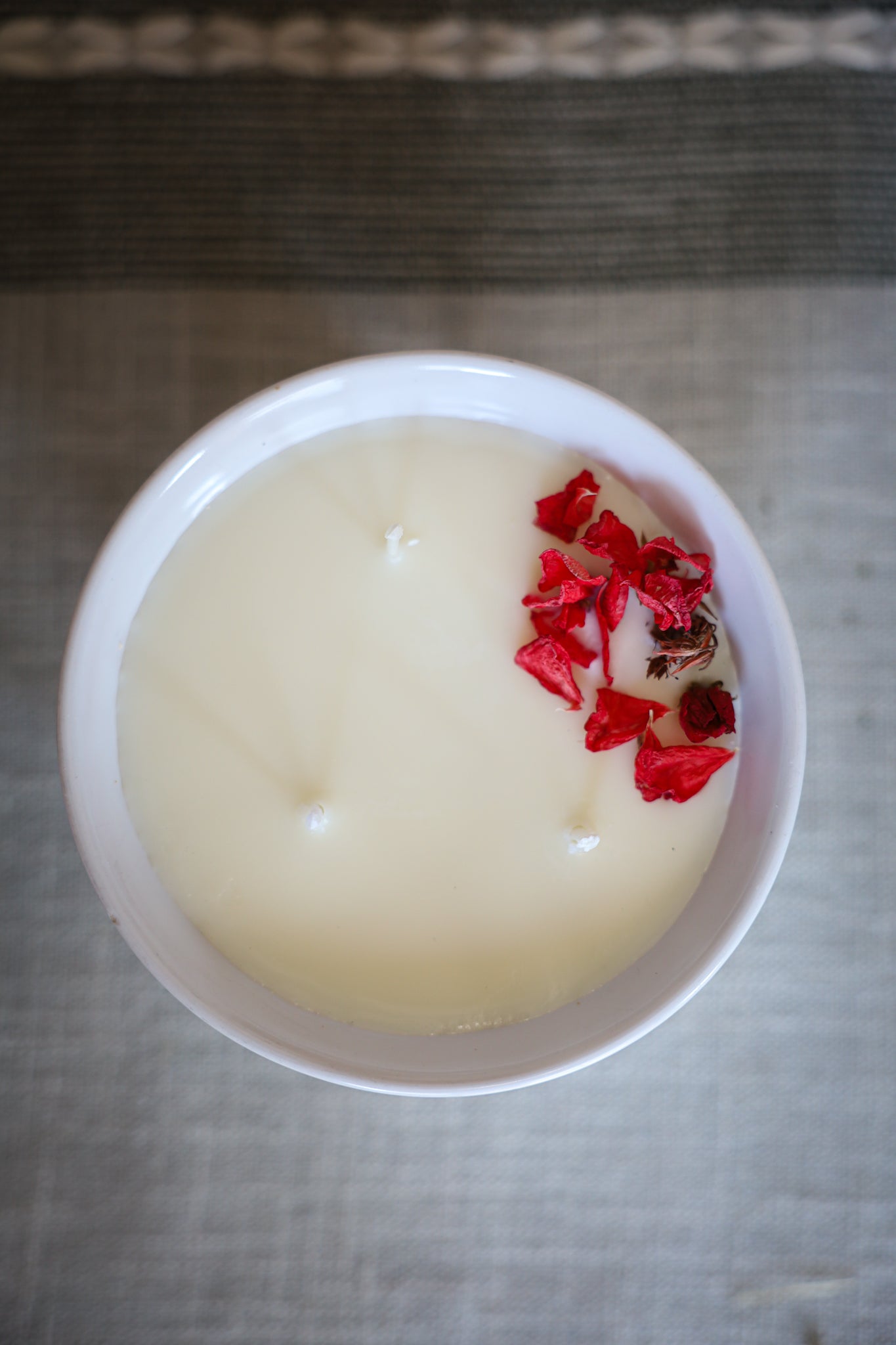 Bergamot & Juniper Berry Candle in Stoneware bowl