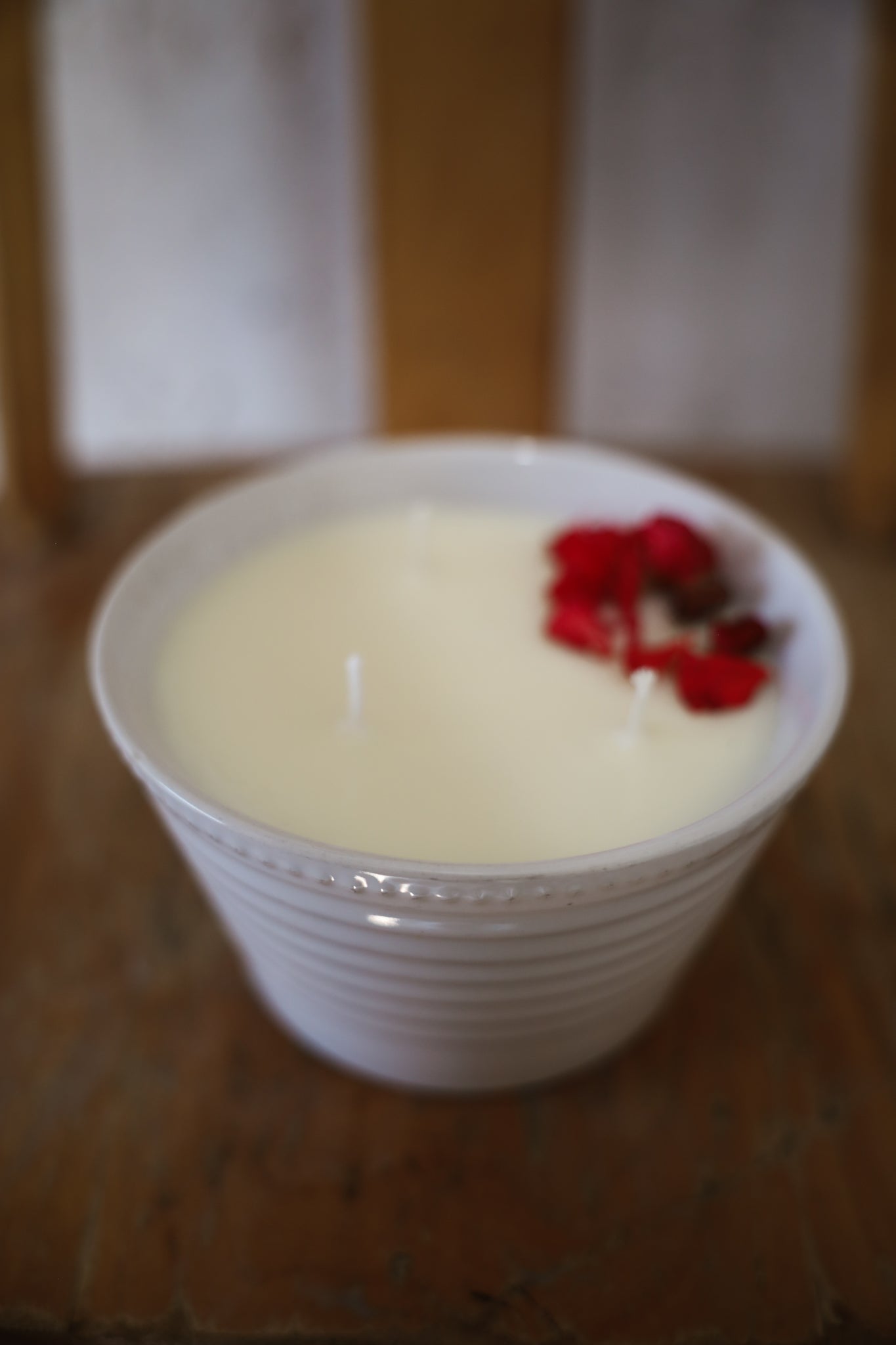 Bergamot & Juniper Berry Candle in Stoneware bowl