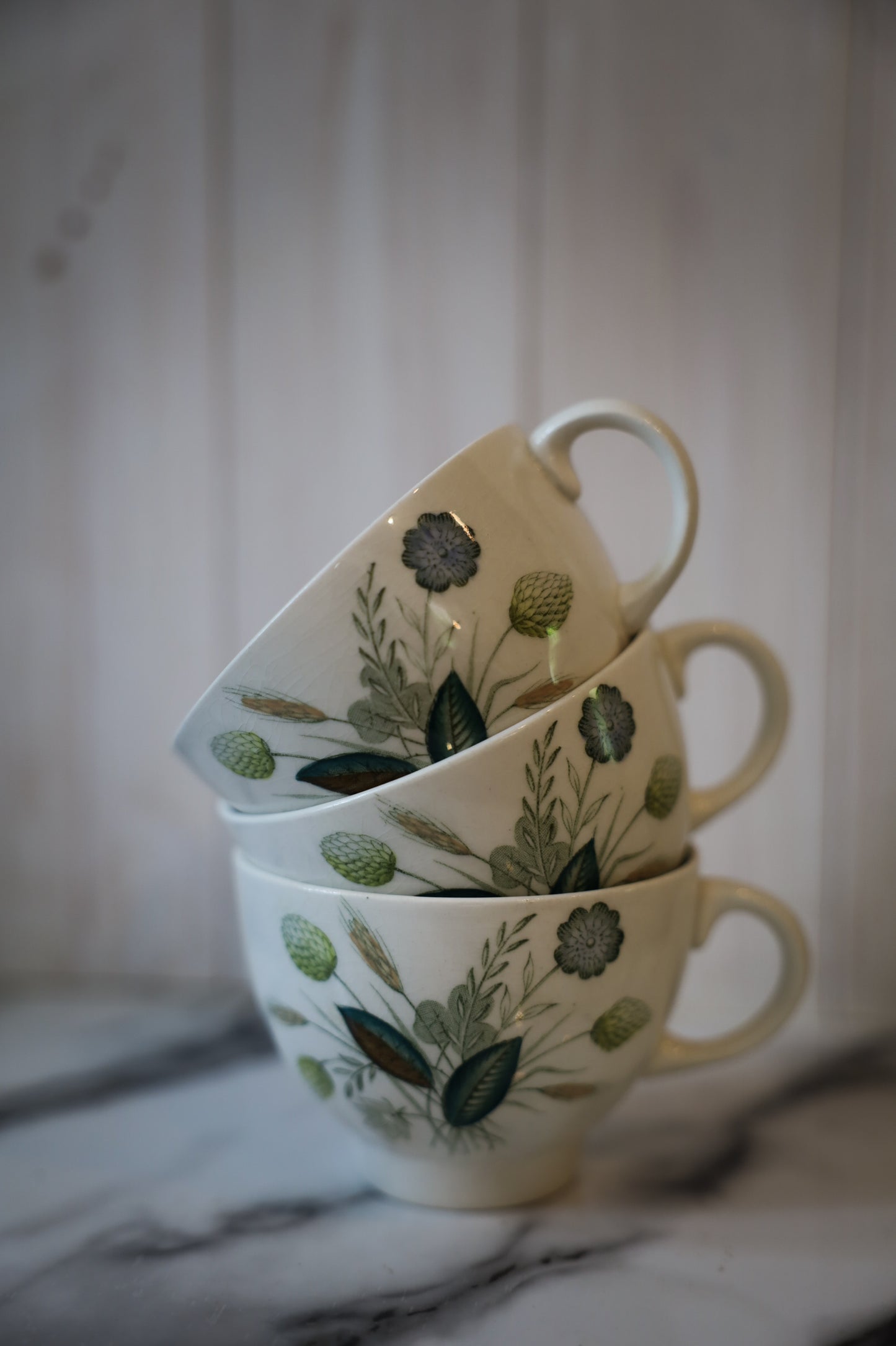 Vintage Wood & Sons “Clovelly” Teacups – Set of 3