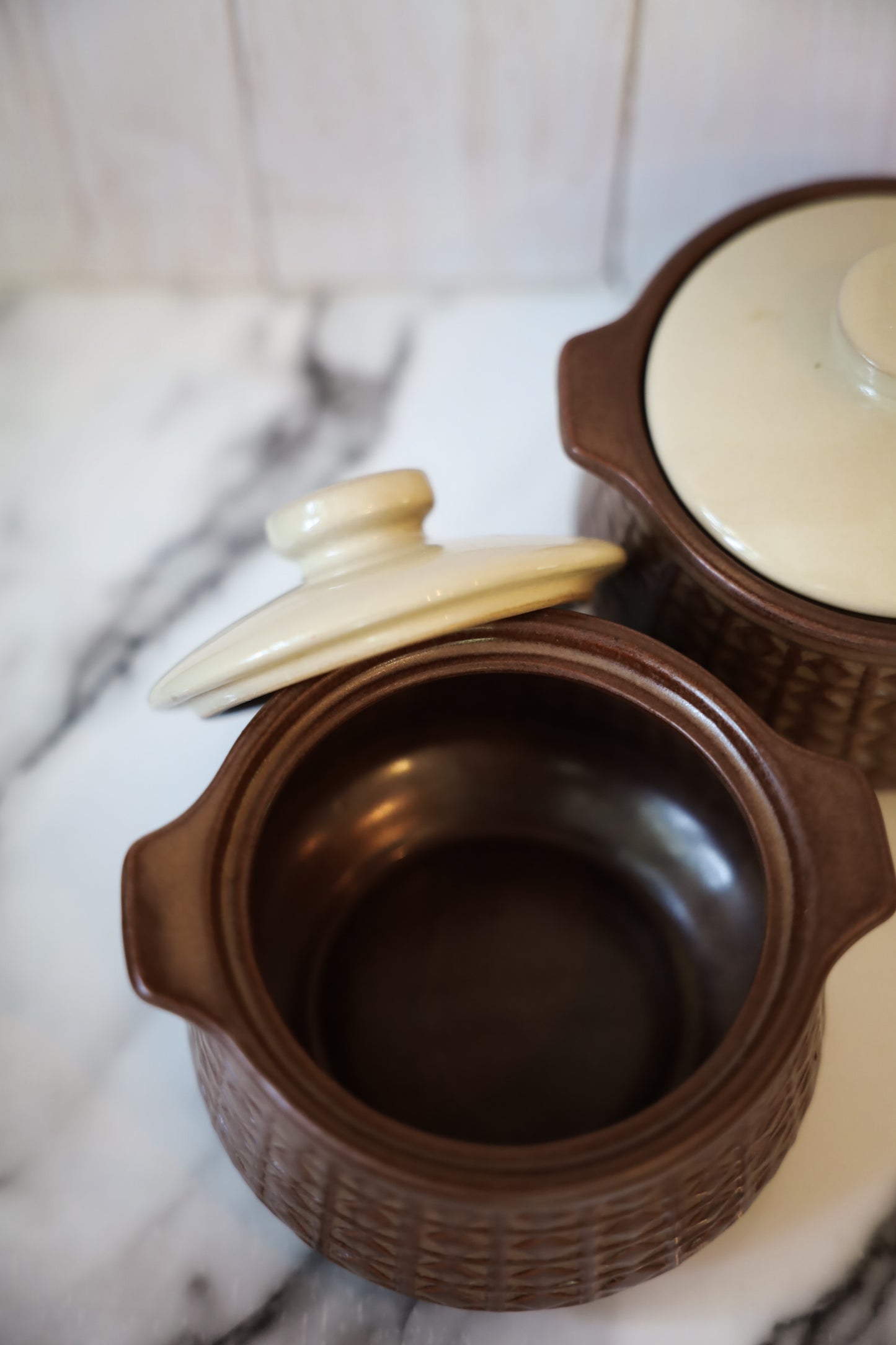 Vintage Brown Stoneware Covered Casserole Dishes – Set of 4