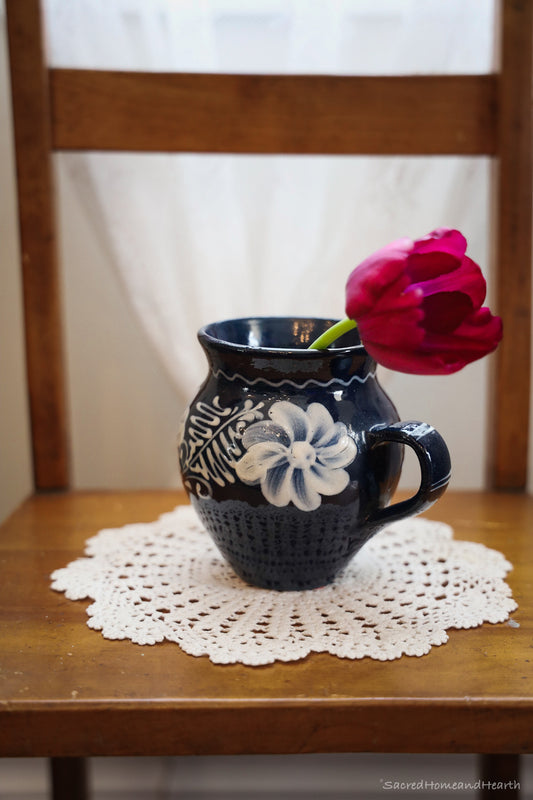 Pottery vase